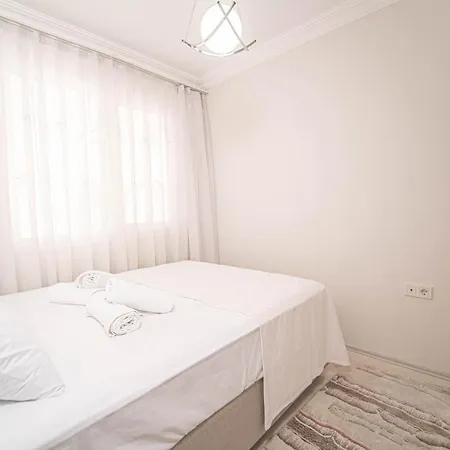 2 Bedroom Comfotable House In Apartment Fethiye
