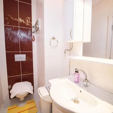 2 Bedroom Comfotable House In Apartamento *